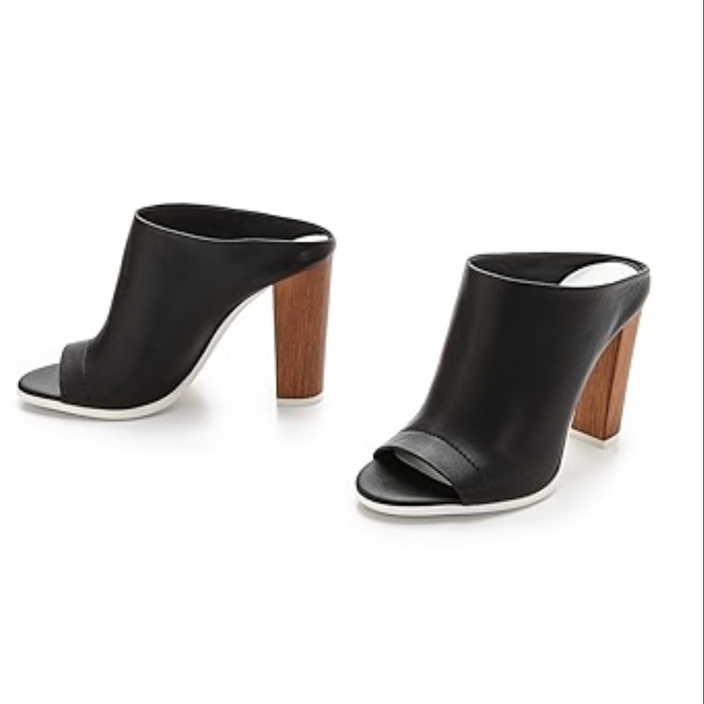Vince Allison Leather Black Herls Sandals Mules 5.5